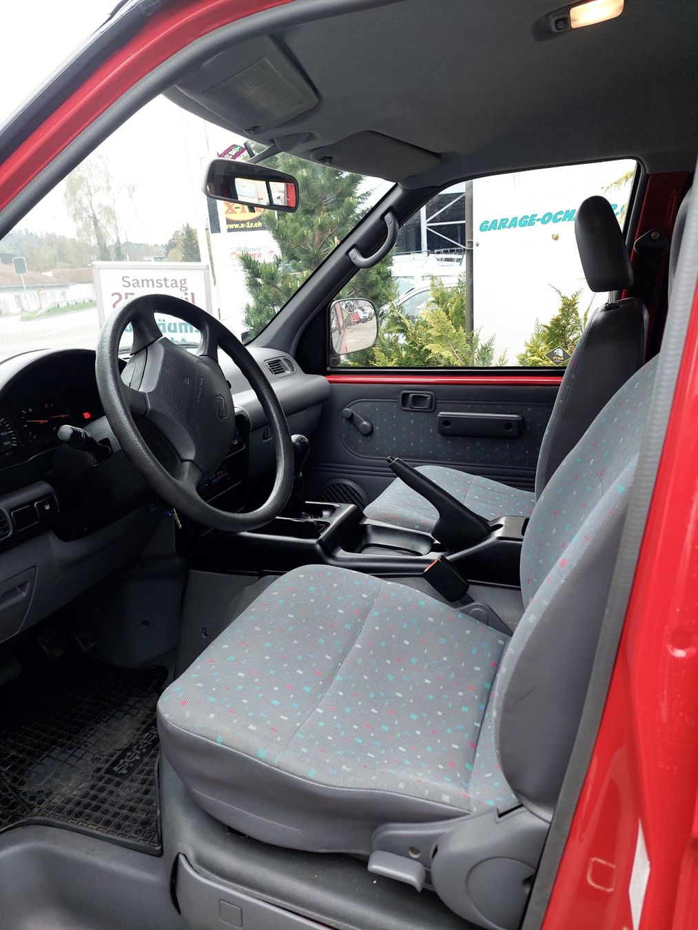 Nissan Automobili: Nissan Vanette 1.6 5-Plätzer – Usato da Elgg venduto da Oldie67 1