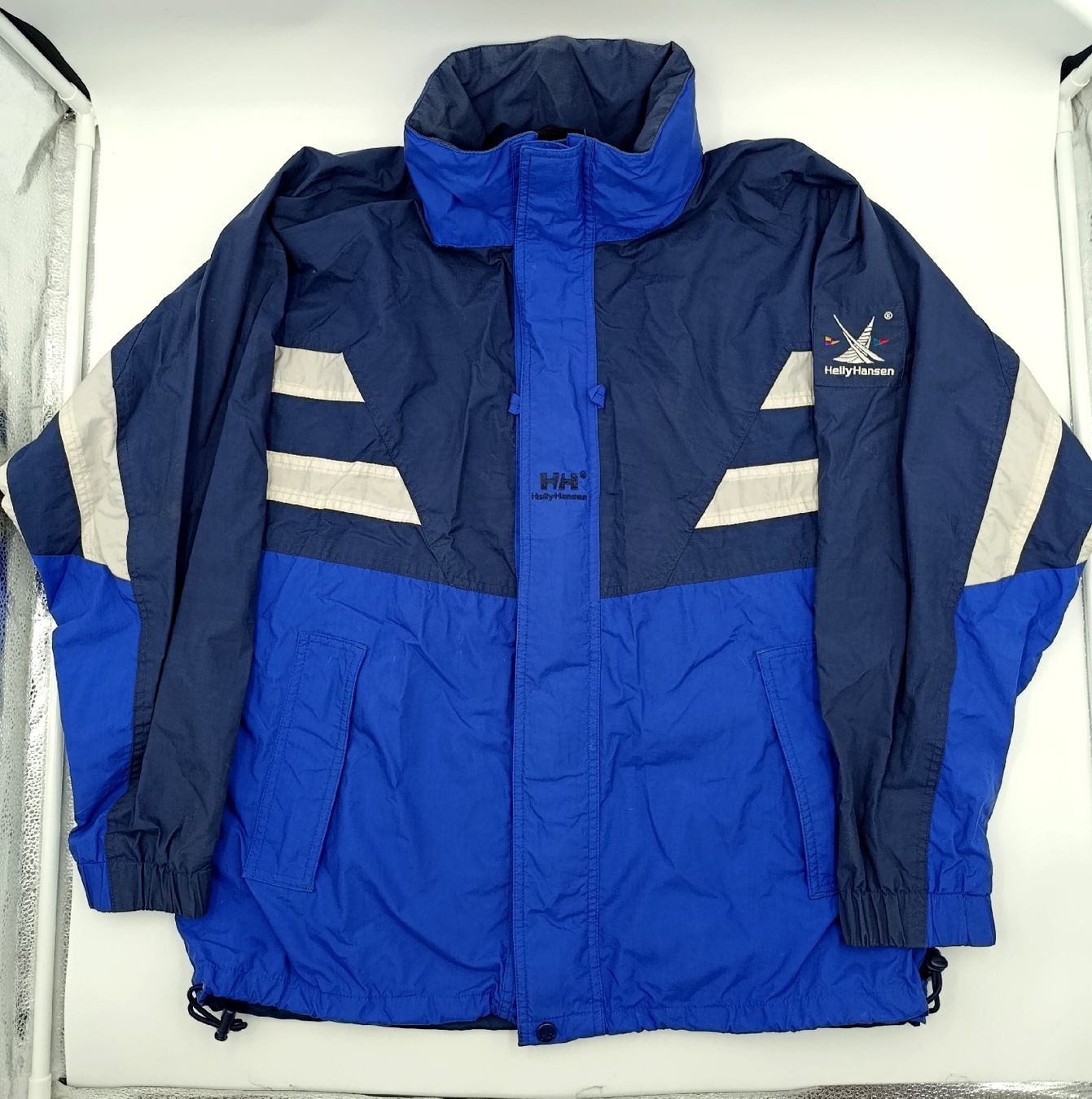 Helly Hansen Giacche: Retro Helly Hansen Windjacke blau, Grösse S – Usato da Wil SG venduto da Donaldus