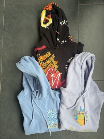 3 Hoodies