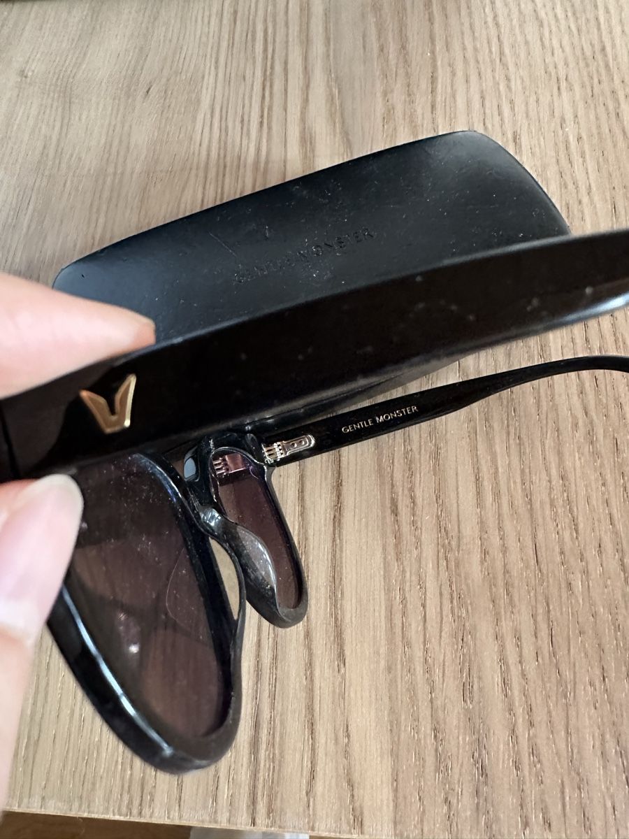 Brillen & Gläser: Gentle Monster Sonnenbrille schwarz – Gebraucht aus Münsingen von Secondhand89 2