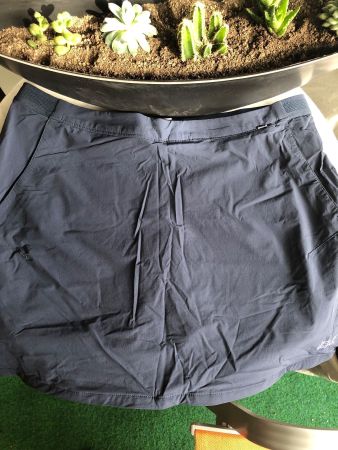 Short + Rock Jack Wolfskin (Skort)