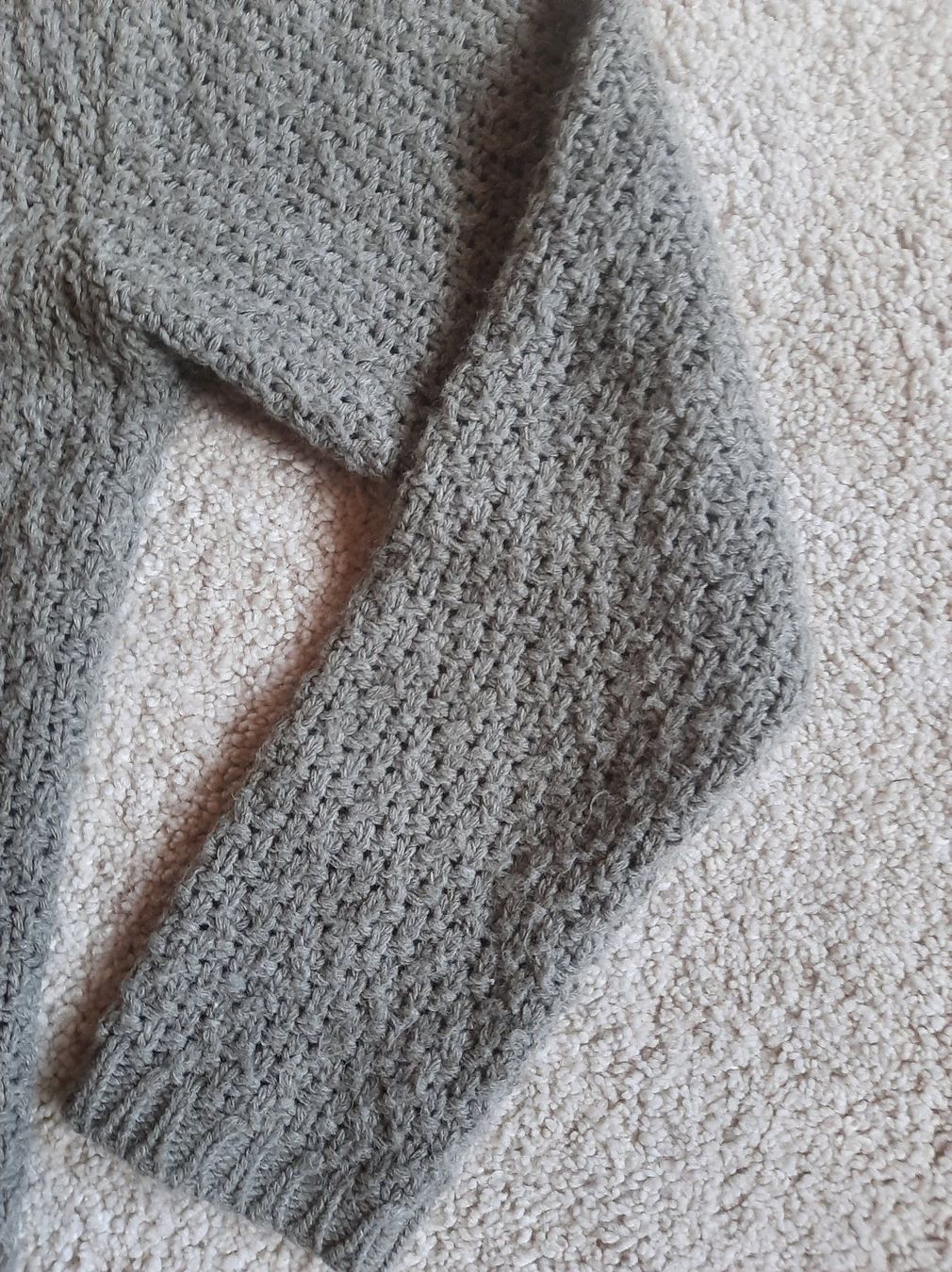 Giacche: Strickjacke Knit Factory Gr. 36/38 – Usato da Muotathal venduto da robin40 5