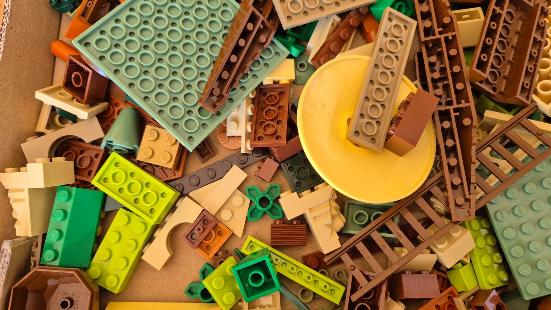 Lego Baukästen: 1,2Kg div. Legoteile – Gebraucht aus Bözberg von Metzelsheriff 4