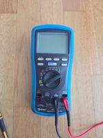 Top erhaltenes Multimeter Metrel MD 9070, kaum benutzt, Top!