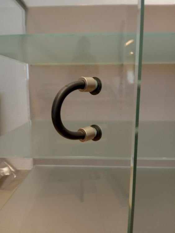 Vetrine: GRATIS Glasvitrine mit defekter rechter Seite – Difettoso da Widen venduto da dem_tdb9 4