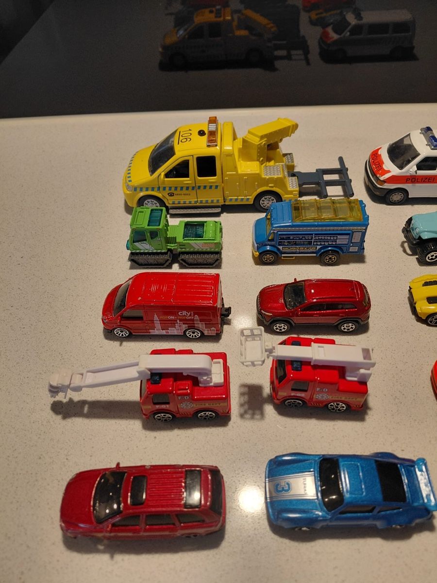 Giocattoli: 14 Spielzeugautos – Nuovo e nell'imballaggio originale da Grenchen venduto da lia51 1
