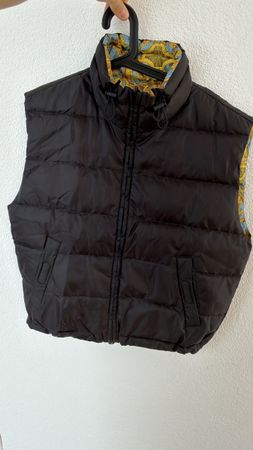 Reversible Versace Jeans Puffer west. Size M/L