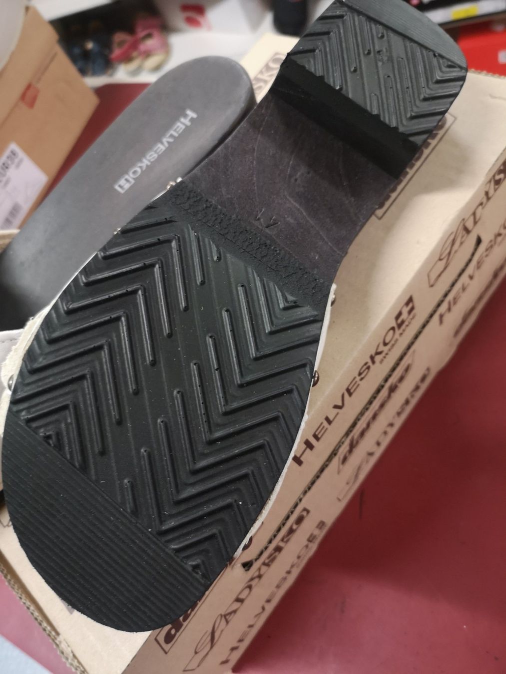 Helvesko Damenschuhe: Helvesko – Neu und originalverpackt aus Möhlin von Highwaytom 1