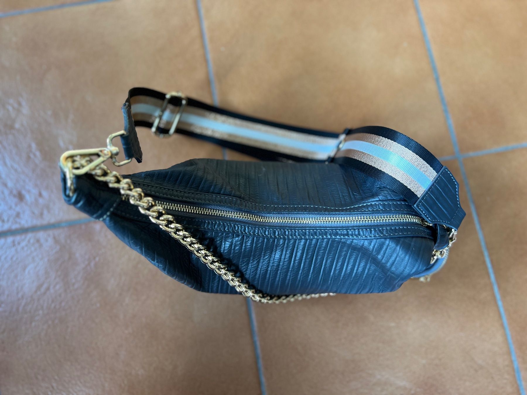 Borse da donna: Bellissima borsa – Usato da Bellinzona venduto da bul_mvy5 7