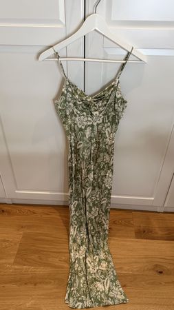 Kleid Forever New grün florales Muster Grösse 36