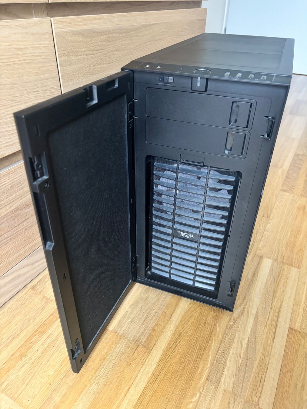 Fractal Boîtiers: Fractal Design Define R5 – D'occasion à Grosswangen par dalvsep 1