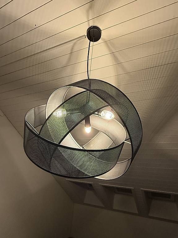 Lampadari & plafoniere: Metallampe von Mutoni – Usato da Kirchberg BE venduto da Patflu