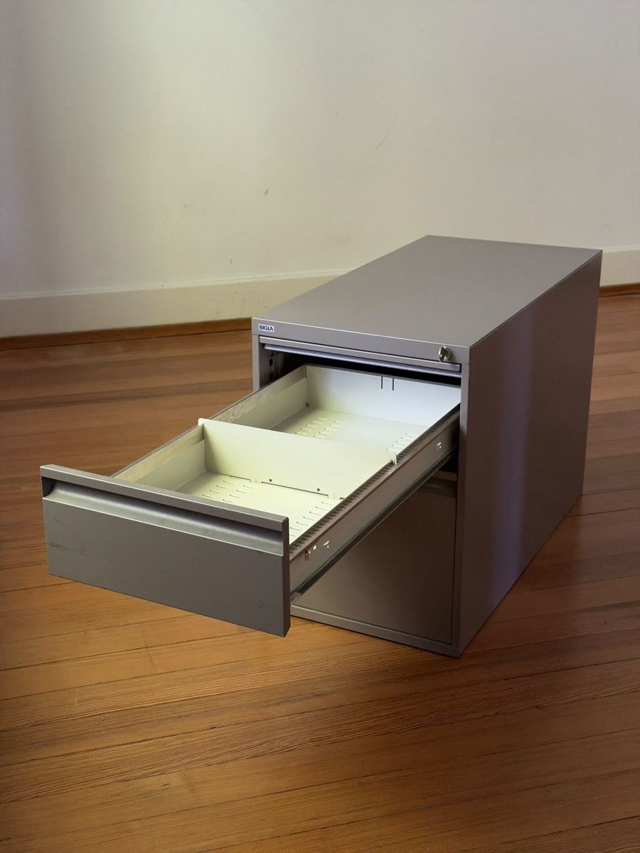 Bigla Cassettiere: Bigla Korpus / Container / Aktenschrank – Usato da Zürich venduto da kw4567 3