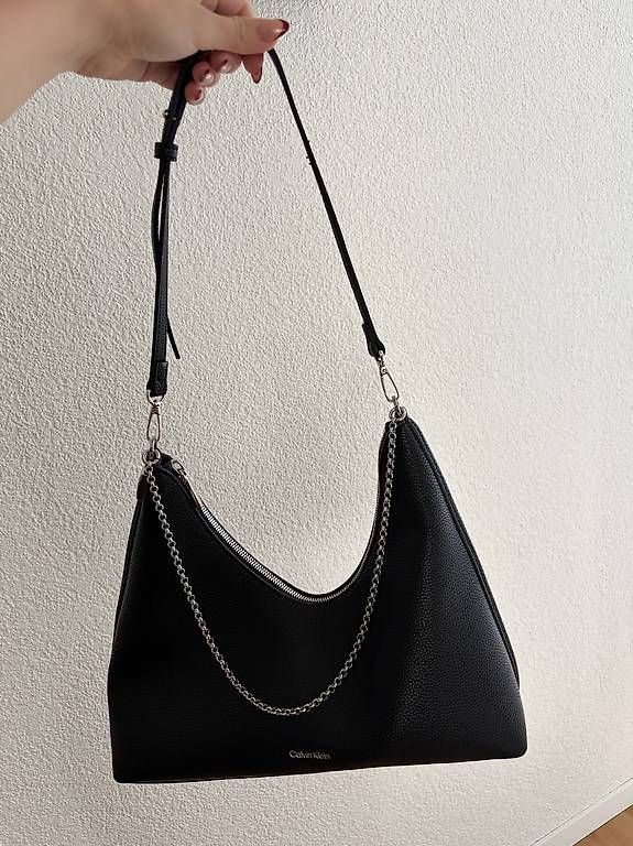 Taschen für Damen: Calvin Klein Handtasche neu – Neu und originalverpackt aus Spiez von deborahsarahhh