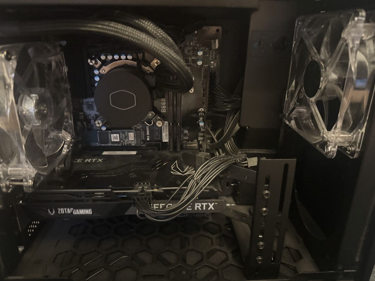PC: Gaming PC mit 3060ti 64 GB RAM – Usato da Buchs ZH venduto da Wellington2000 2