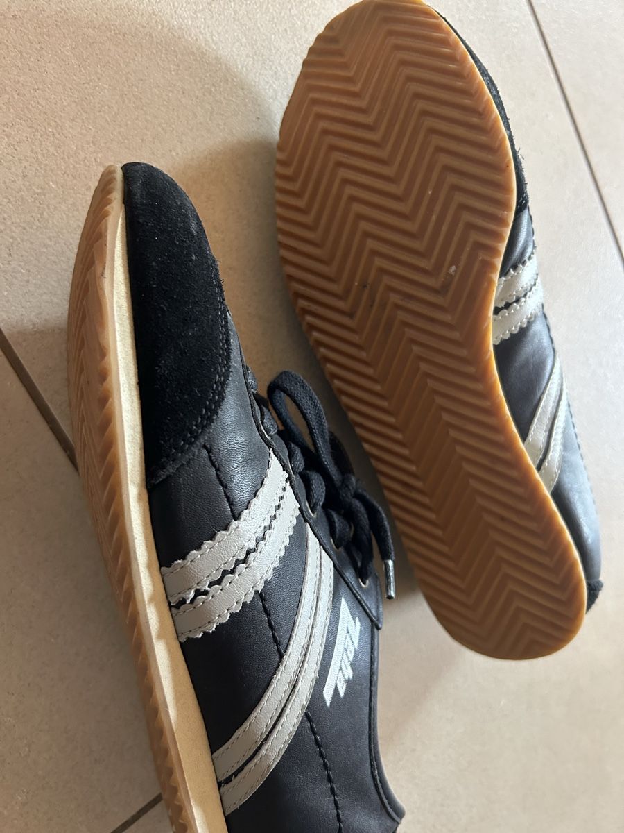 Scarpe da donna: Zeha Berlin Sneaker Gr 39 – Usato da Aegerten venduto da CeliKo 2