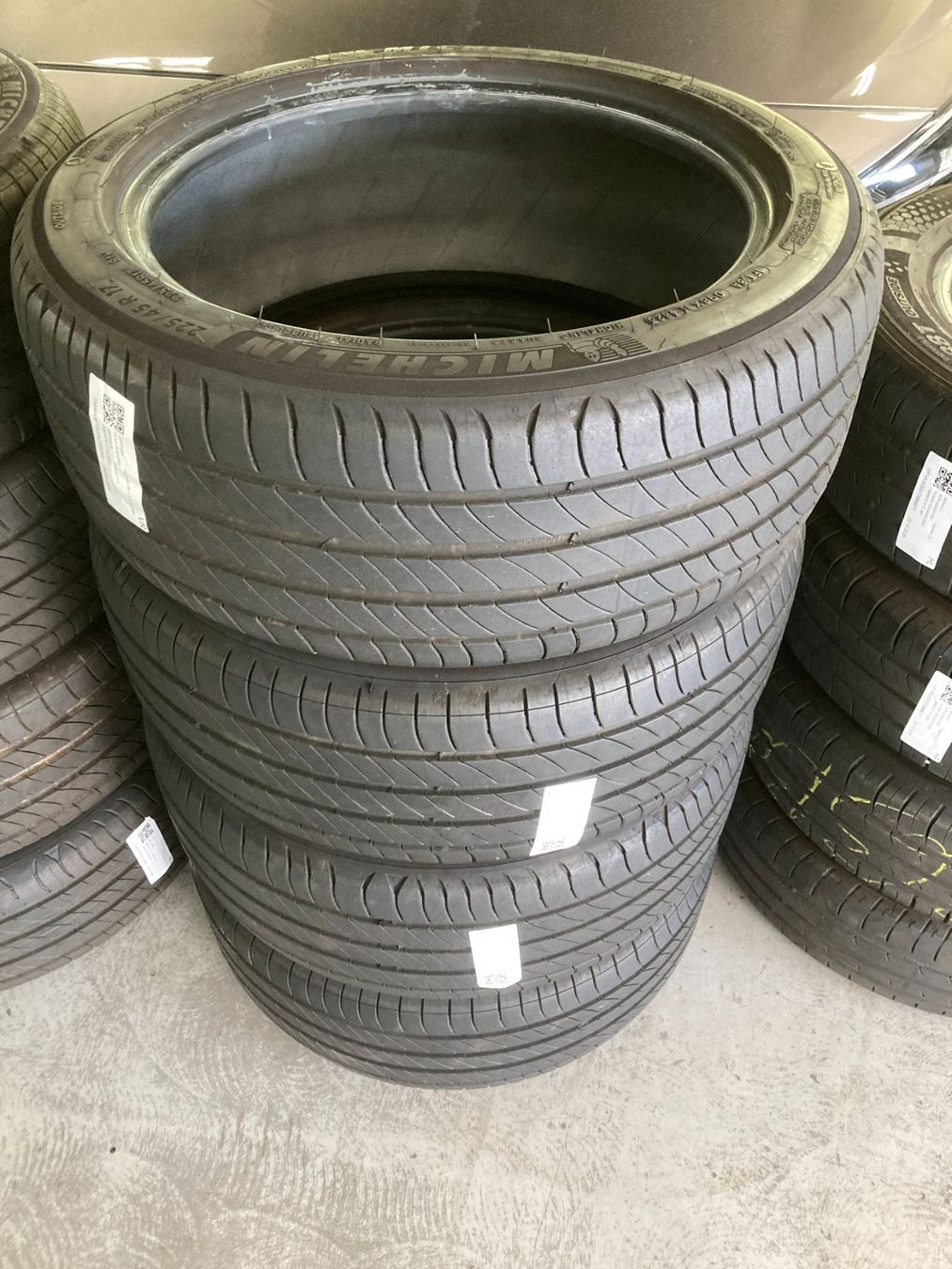 Michelin Pneus & Kompletträder: 225/45R17 Sommerpneu Michelin – Gebraucht aus Cham von WB2223