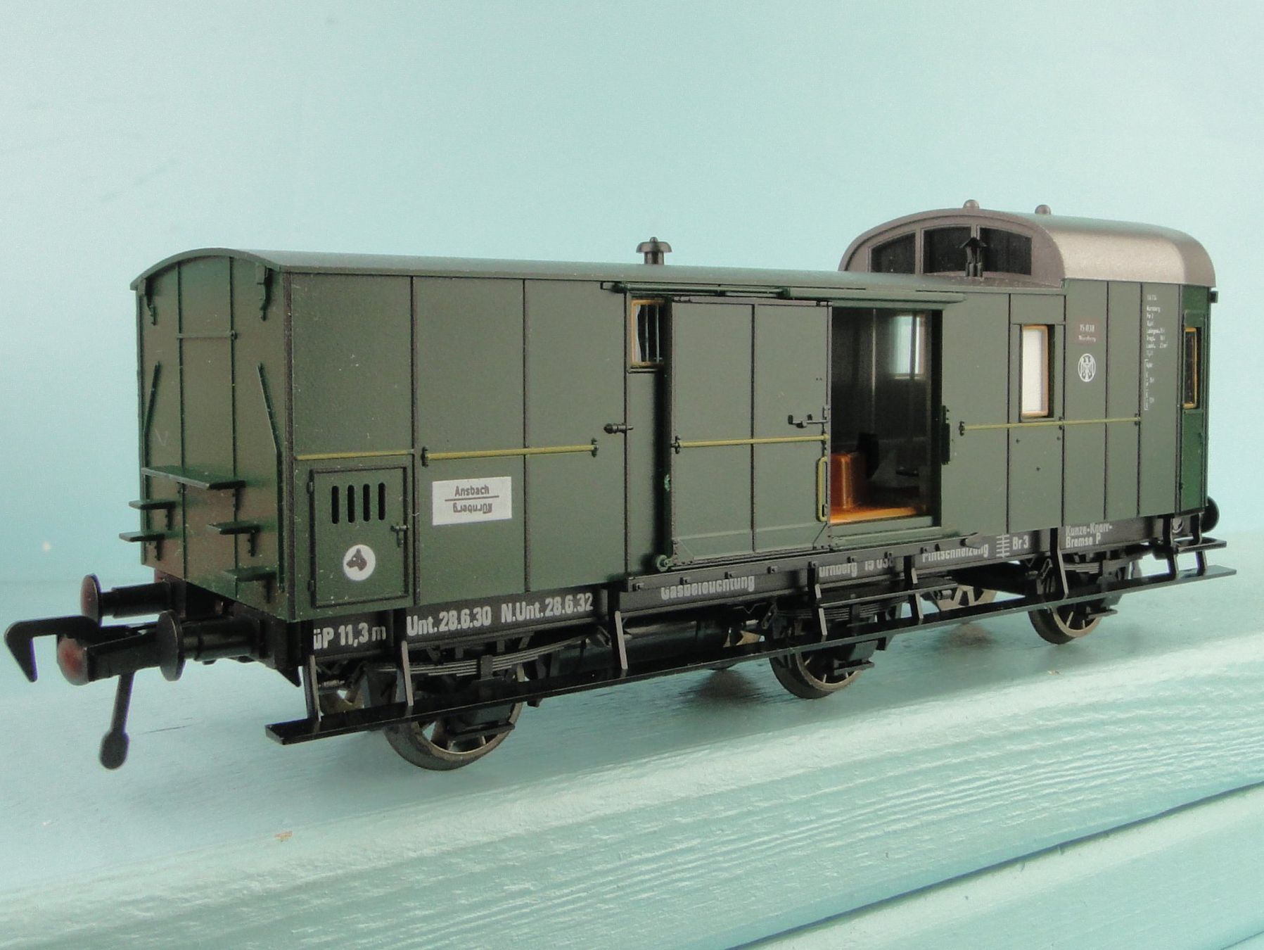 Fleischmann Modelleisenbahnen: Fleischmann H0 2 x Länderbahnwagen – Gebraucht aus Bülach von cann11 1