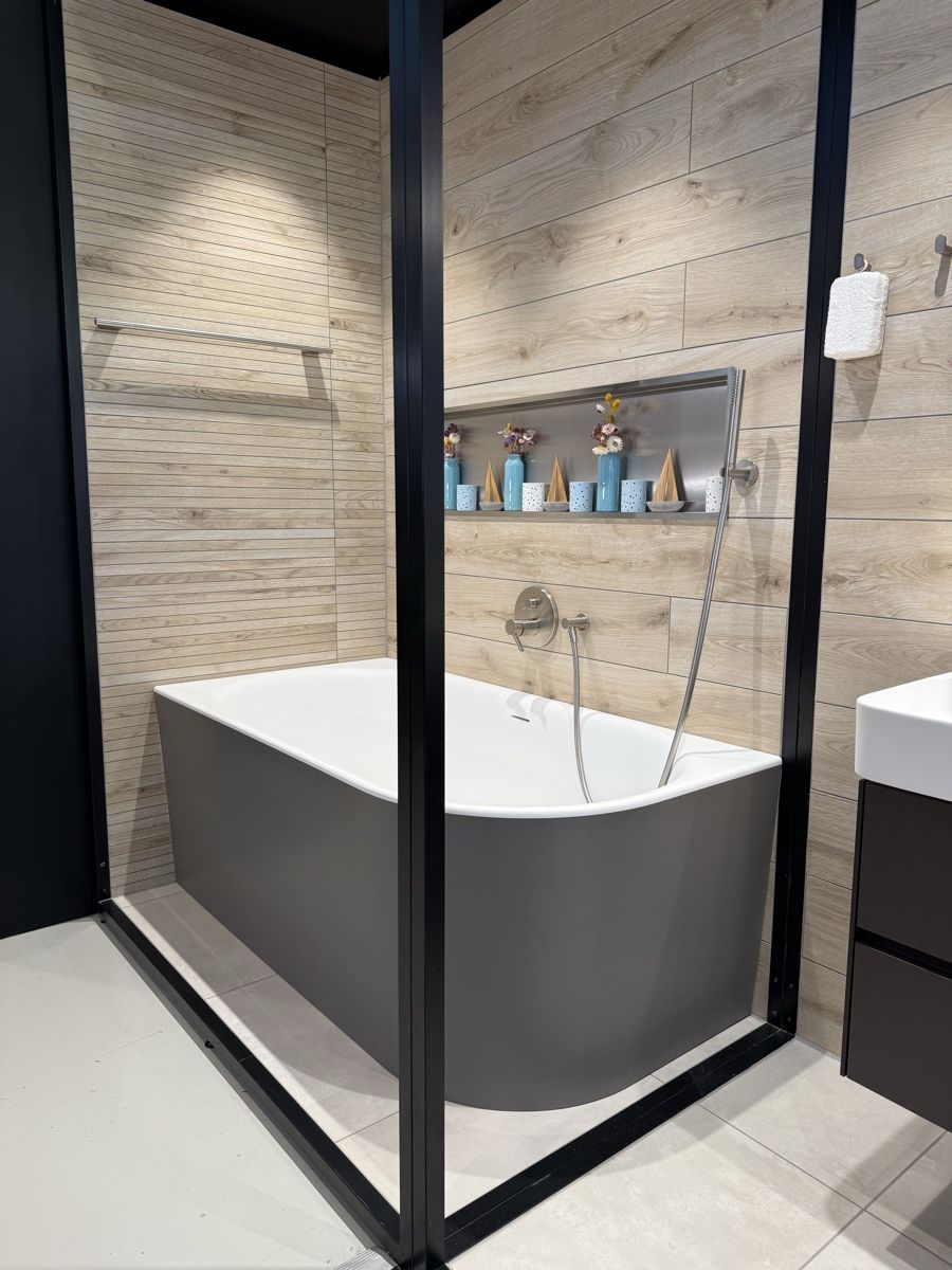 Badewannen: Knief Badewanne Mineralwerkstoff – Neu (gemäss Beschreibung) aus Amriswil von deluxe_bad 2