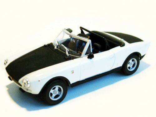 Modellini d'auto: Fiat 124 Abarth Spider 1972-1974 weiss / – Nuovo e nell'imballaggio originale da Gerlafingen venduto da espero88