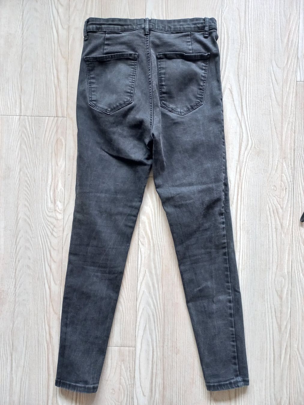 Zara Jeans: Jeans Zara – Usato da Châtelaine venduto da ing_mb6r 3