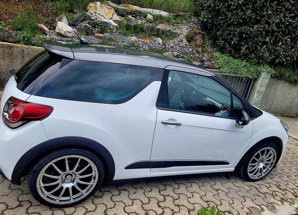Automobili: Citroën DS3 Racing 1.6 Turbo 207 PS  limitierte Version – Usato da Murten venduto da mishi21 2