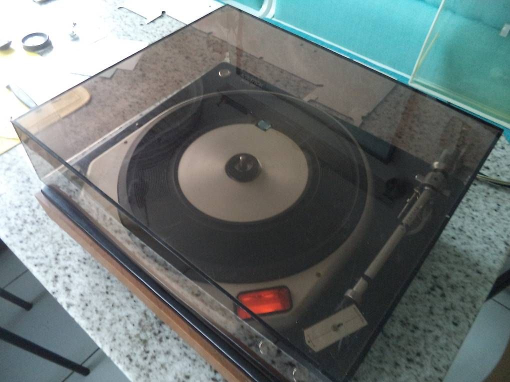 Tourne-disques: PlattenspielerAcoustical Model 3100 – D'occasion à baden par felician0 1