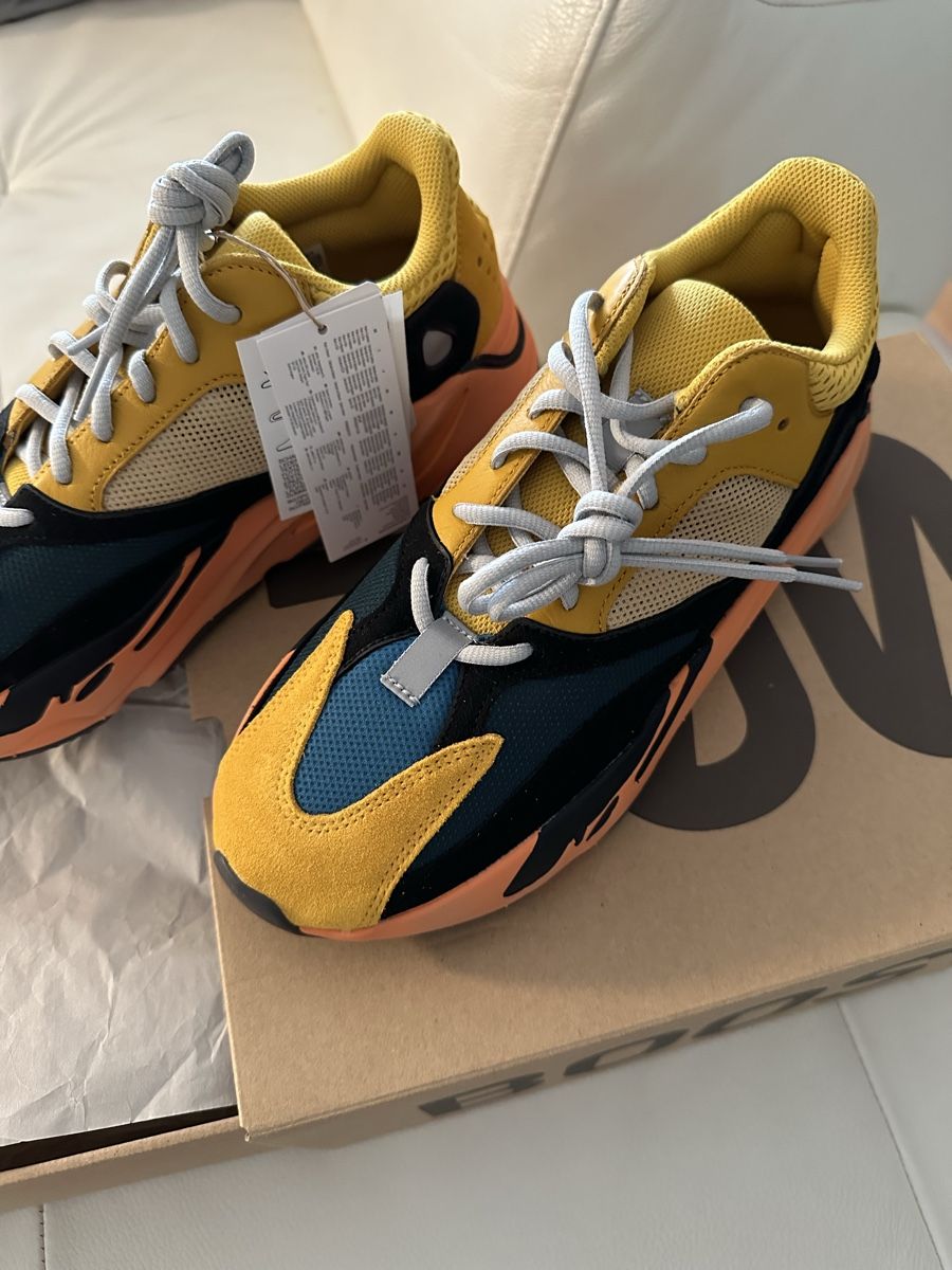 Adidas Herrenschuhe: Adidas Yeezy 700 V1 Sun Size.44 – Neu und originalverpackt aus Uitikon Waldegg von Almostheaven 6