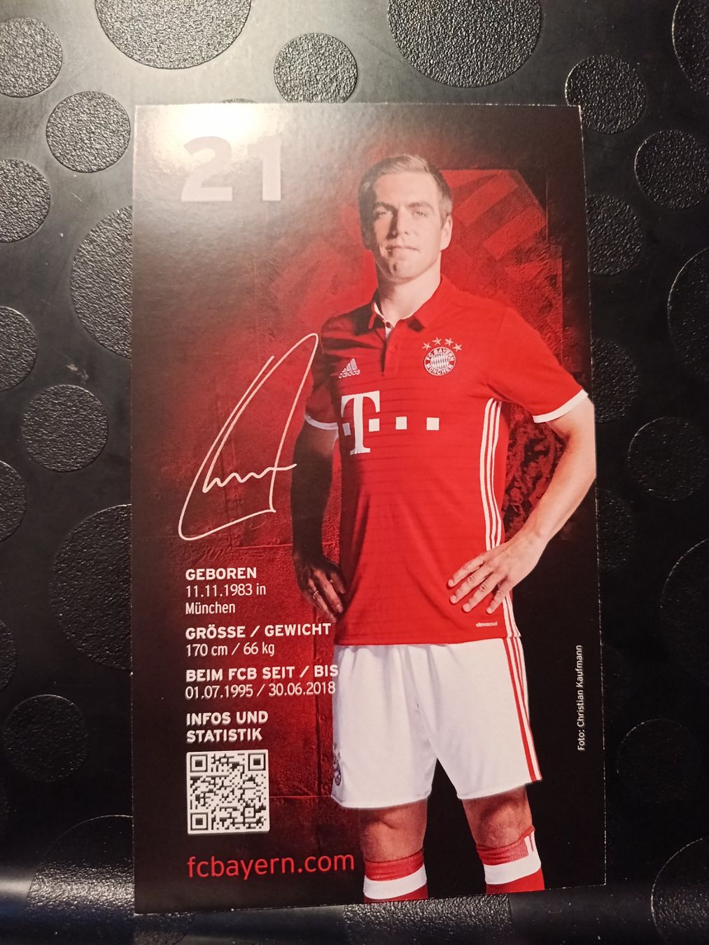 Autogramme: Philipp  Lahm - Bayern München 2016/2017 - Handsigniert – Gebraucht aus Menziken von Artographs 1