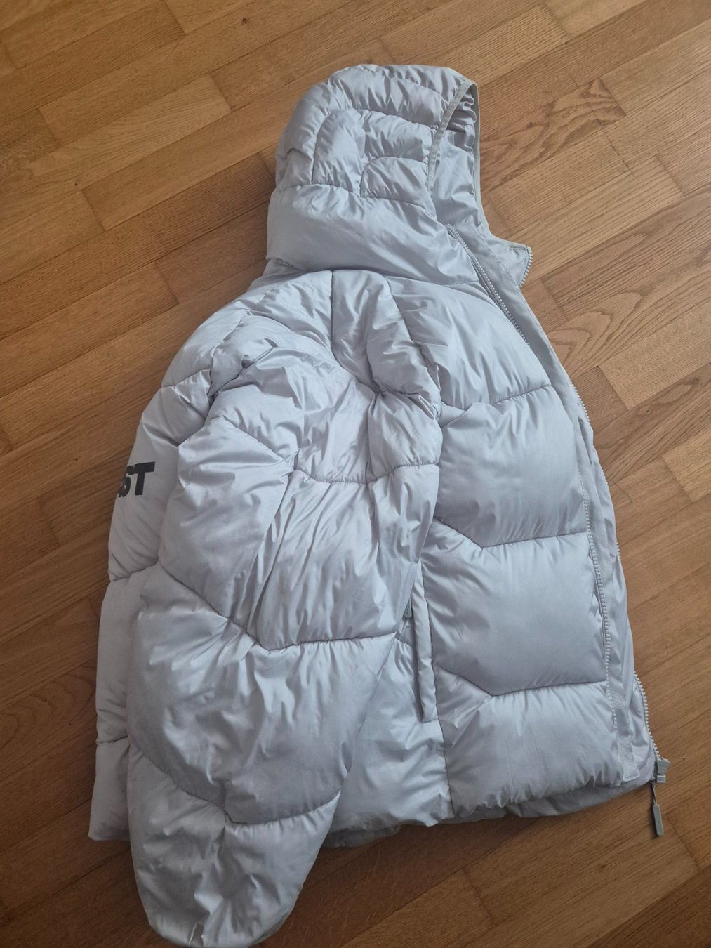 Jacken: Live Fast Puffer Jacket – Gebraucht aus Schüpfheim von zemp00 3