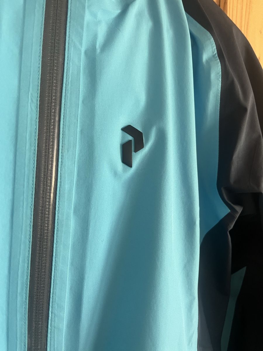 Peak Performance Vestes: Peak Performance Gore-Tex Jacke S – D'occasion à Plaffeien par CN83 2