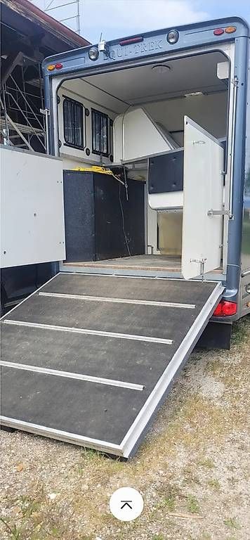 Nutzfahrzeuge: Camion Isuzu Equitrek NPR75 – Gebraucht aus St-Prex von catallache 4