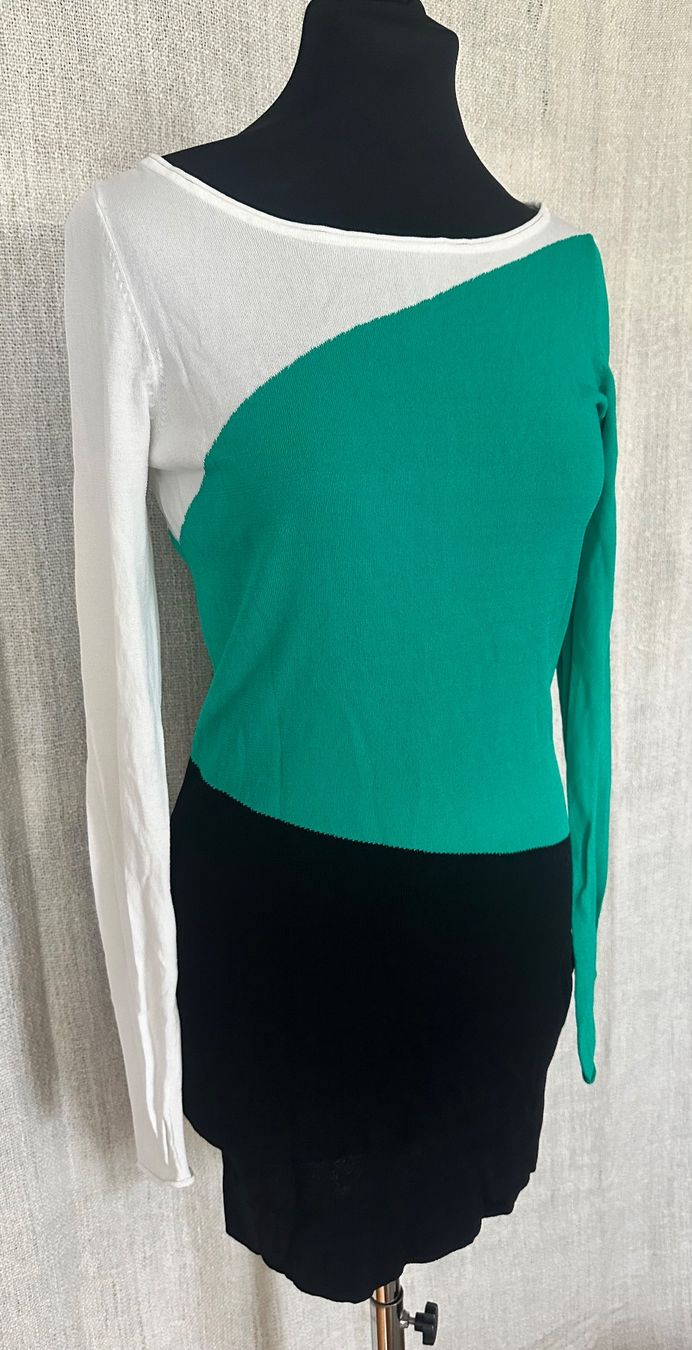 Guess Pullover & Sweatshirts: Longpullover / Tunika von Guess by Marciano Gr. S – Gebraucht aus Muri AG von Shoshana5 1