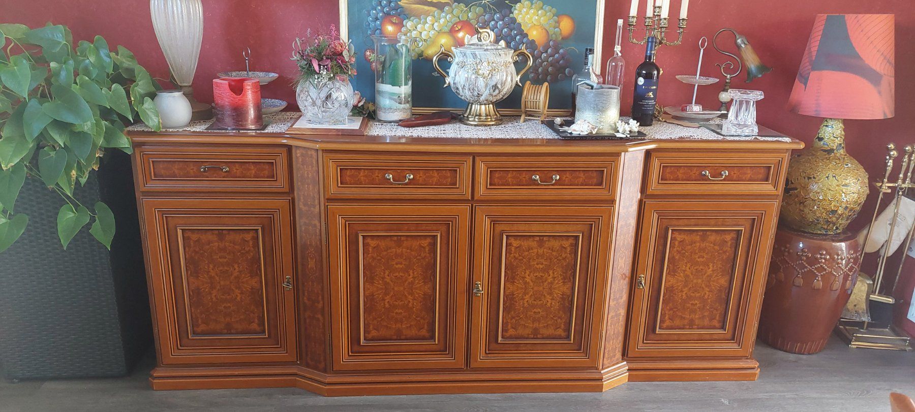 Tischset: Esszimmermöbel Vitrine Tisch Stühle Anrichte Set – Gebraucht aus Urtenen-Schönbühl von Cbuyer 3