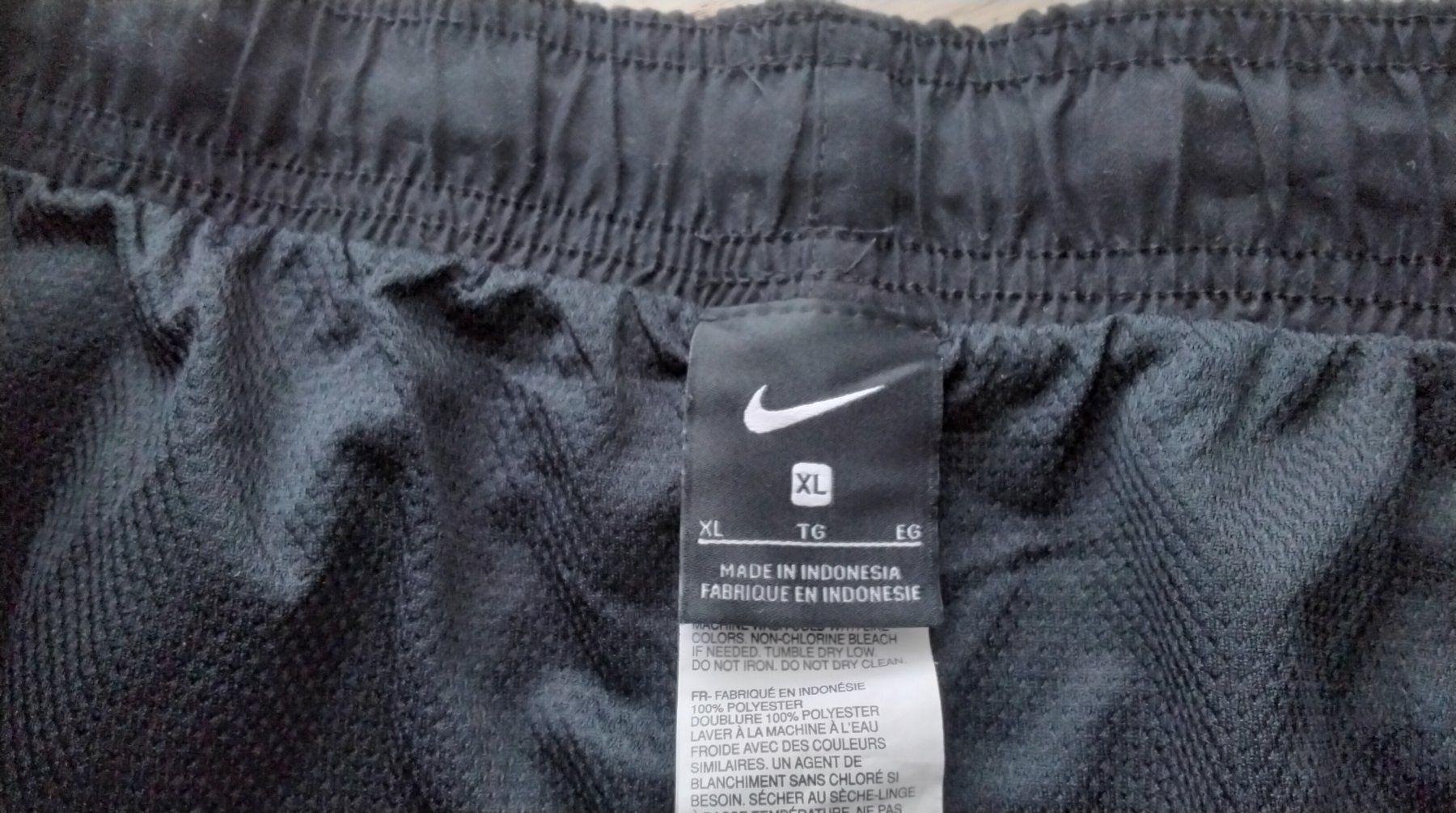 Nike Pantalons: Nike gr. XL – D'occasion à Steinhausen par pinu09 1