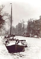 Amsterdam, Koloveniersburgwal im Winter, um 1950