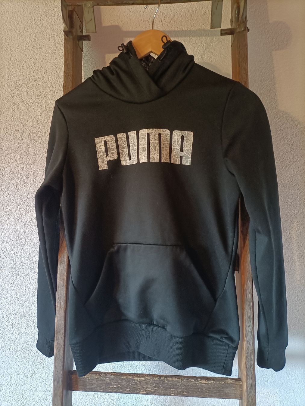 Puma Maglioni & Felpe: Puma Kapuzenpullover Schwarz Gr. 36 – Usato da St. Gallen venduto da jan_ccx7