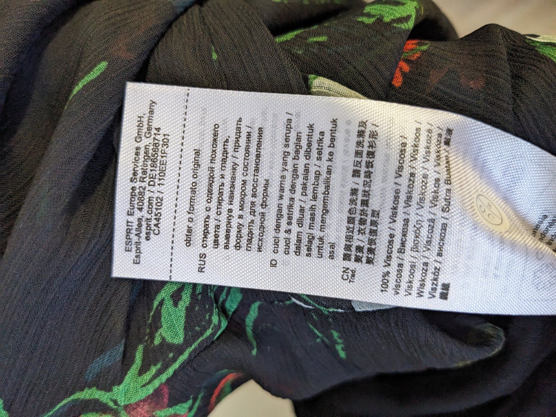 Esprit Chemisiers: Esprit Top & Bluse neu mit Etikett Gr. 38 – Neuf avec emballage d'origine à Lengnau AG par Nathi88 5