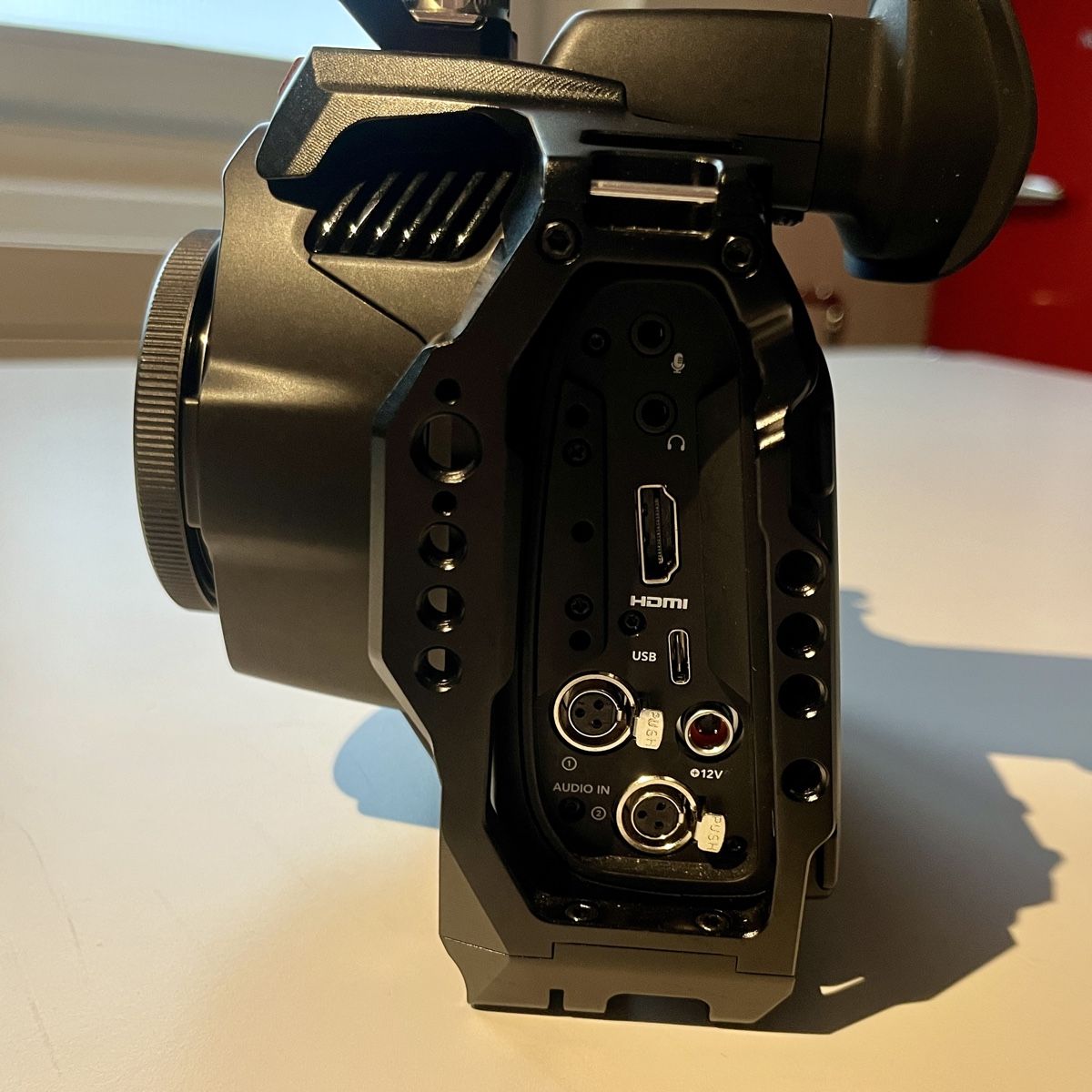 Fotocamera: Blackmagic Pocket Cinema Camera 6K Pro – Usato da Luzern venduto da tillgmuer 2