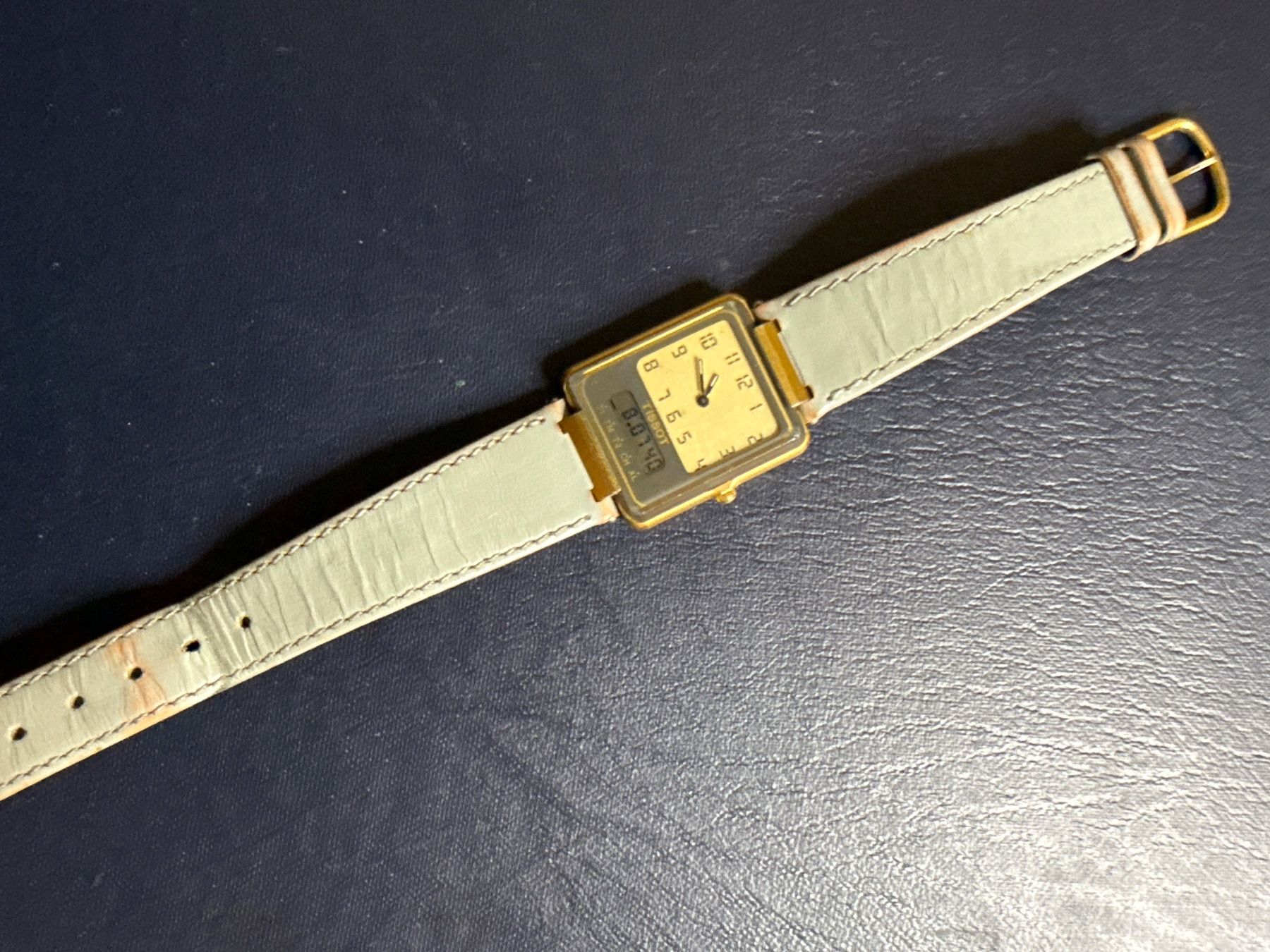 Tissot Montres: Tissot Two Timer 27 mm – D'occasion à Pfeffingen par Allhandelklgwatches 2