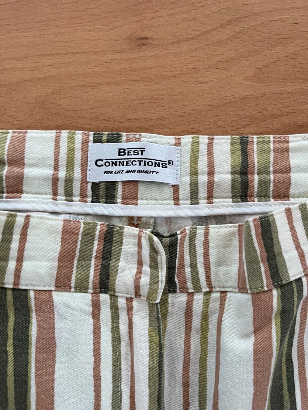 Pantaloni: Best Connection gestreifte Stoffhose – Usato da Riet (Neftenbach) venduto da kim_gfw6 2