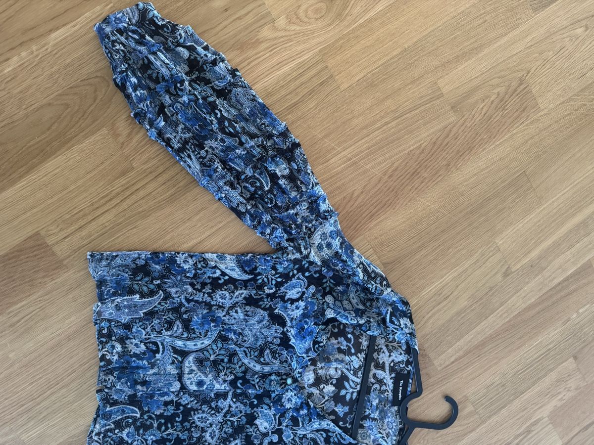 Kooples Blusen: The Kooples Seidenbluse – Neu (gemäss Beschreibung) aus Muri b. Bern von selichelly 3