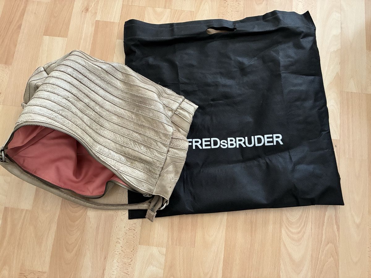 FredsBruder Borse da donna: FREDsBRUDER – Usato da Zürich venduto da Roko01