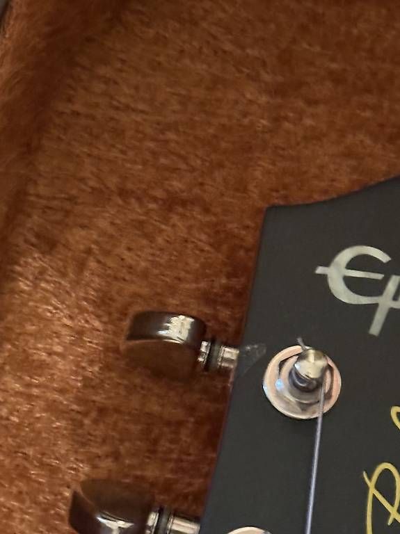 Epiphone Strumenti musicali: Epiphone Les Paul Classic Worn metallic gold – Usato da Muralto venduto da nat_gg86 3