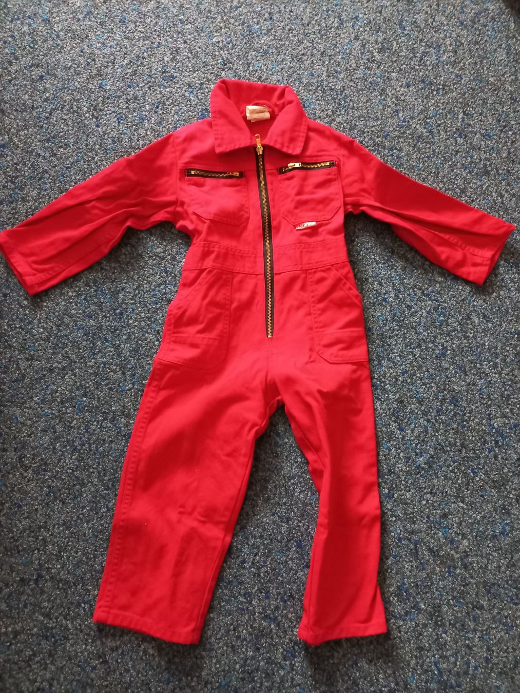 Lotti & Set di vestiti: Kinder Kombi – Nuovo (secondo la descrizione) da Brügglen venduto da hokuspokus04