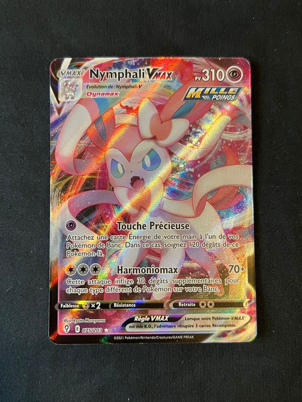 Pokémon Carte collezionabili: Nymphali Vmax FRançais 075/203 – Nuovo (secondo la descrizione) da Genève venduto da Jojo_pokemon