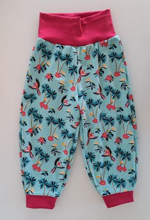 Sommerliche Baby Pumphose, Handmade, Grösse 98/104   Papagei