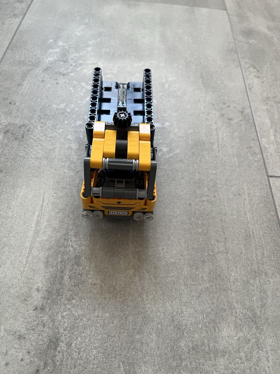 Lego Baukästen: Lego Technic 42147 – Gebraucht aus Othmarsingen von saliwu 1