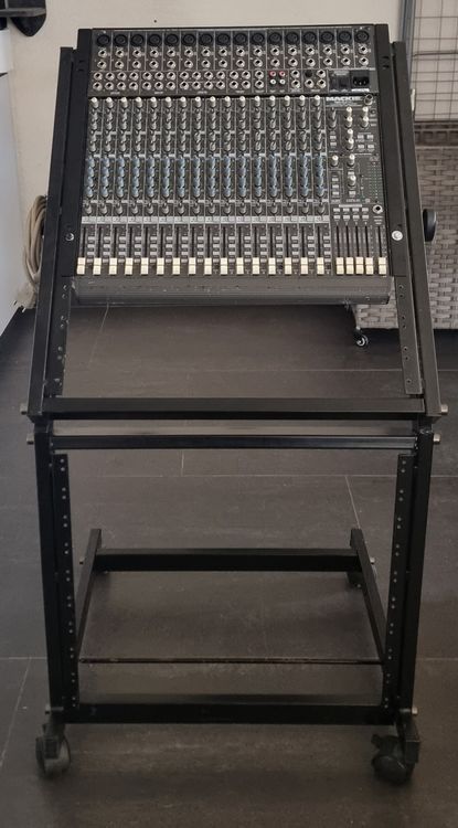 Mackie 1604-VLZ PRO Table analogique + rails rack + chariot (Gebraucht ...