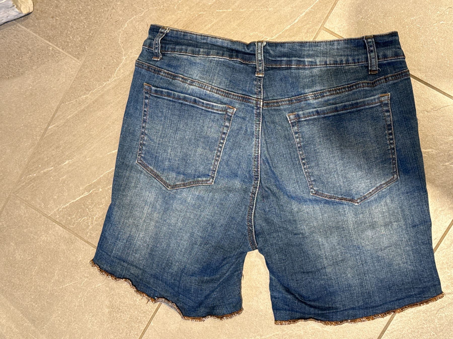 Jeans: Jeans Shorts, L, Chicoree – Usato da Amriswil venduto da used2use 2